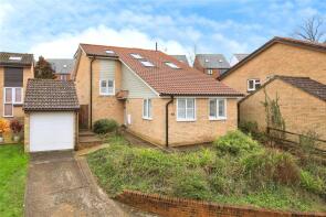 43, Farriers Way, Uckfield TN22 5BY