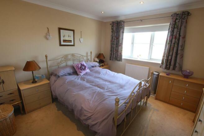 bed2.JPG
