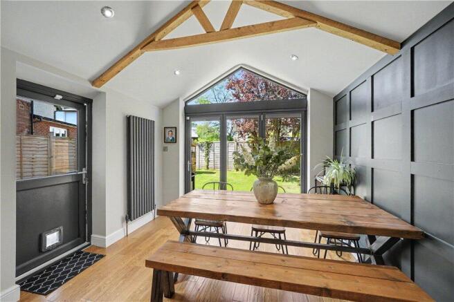 3 bed Semi-Detached for sale Image 4