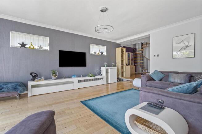 Southways Avenue 8_001.JPG