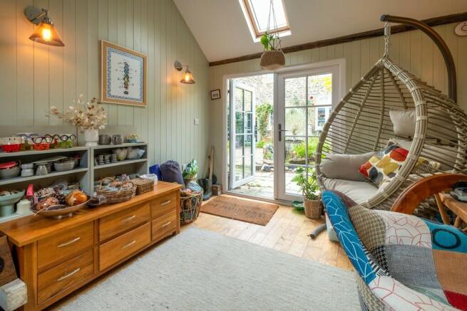Bramley Cottage-3...