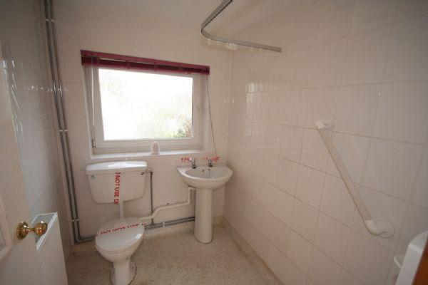 Wet Room to Bed 4