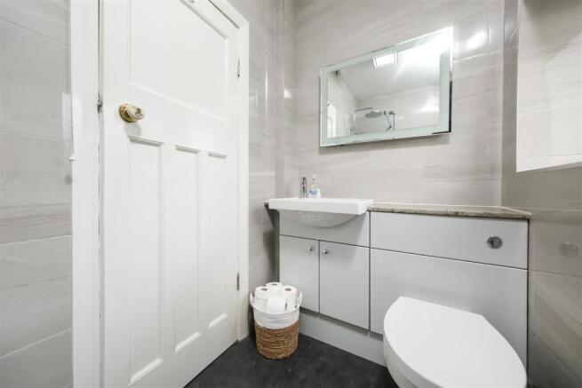 Shower Room2.jpg