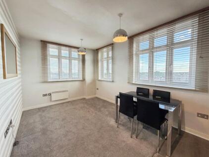 Station Road, Aldershot, Hampshire, GU11