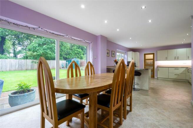 Dining Room/ Kitchen