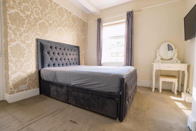 2 bed Terraced for sale Image 11