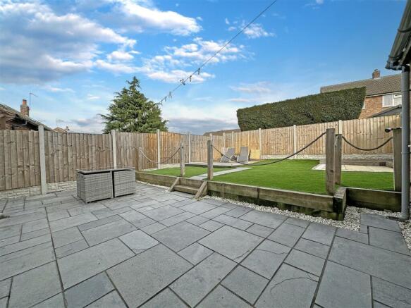 Landscaped Rear Garden 022