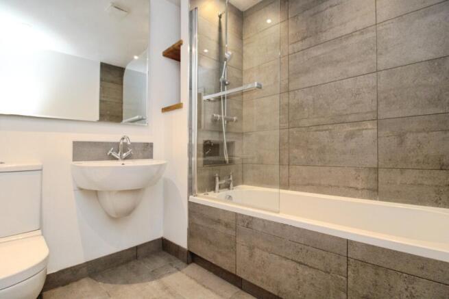 2 bed Terraced for sale Image 5