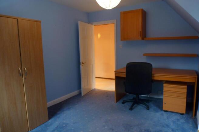 bedroom/study