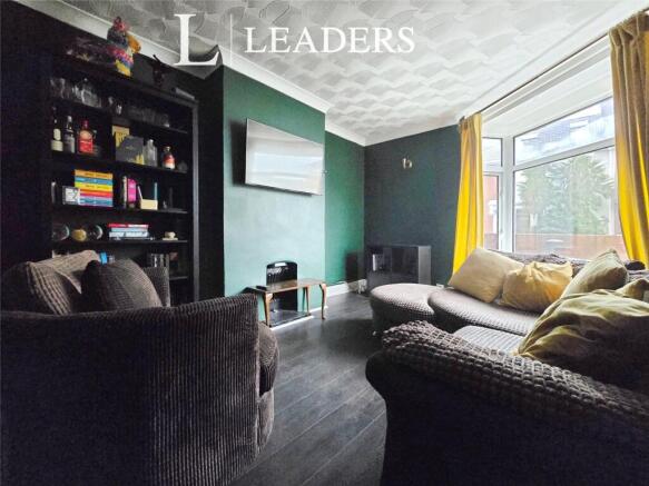 Seperate Lounge