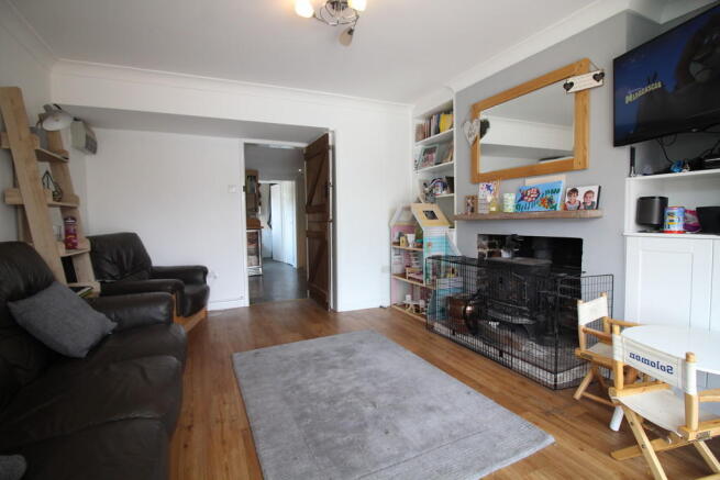 Photo 3