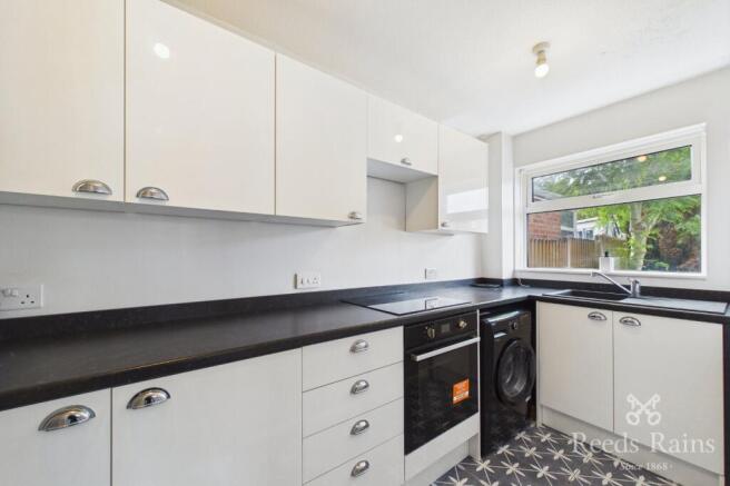 1 bed Terraced for sale Image 4