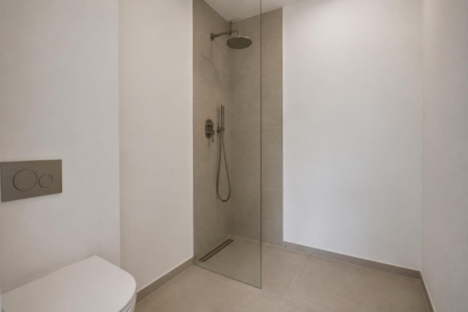 2 bed Terraced for sale Image 6