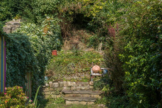 Photo 28