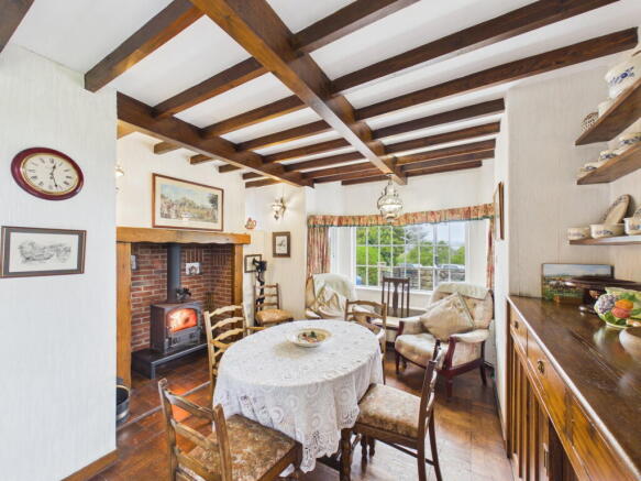 3 bed Semi-Detached for sale Image 5