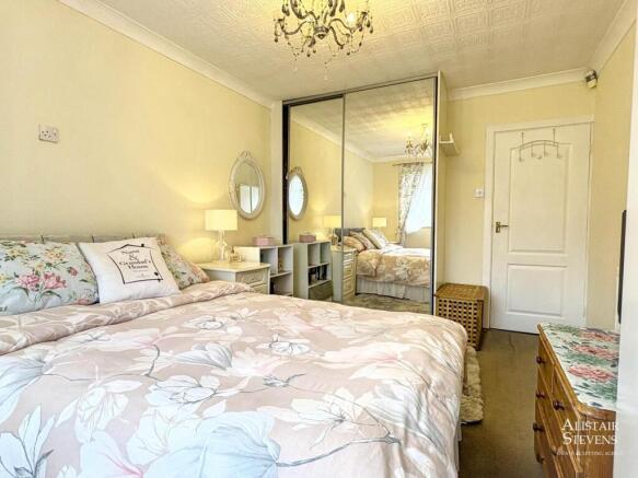 1 bed Bungalow for sale Image 7