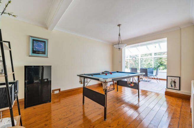 17-681e18a0b2b99-...