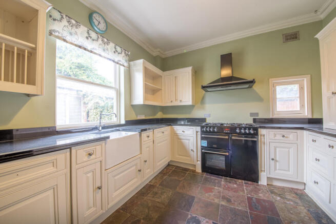 kitchen-(2)
