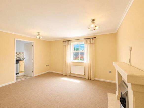 Kestrel Court, St. Matthews, Burntwood, WS7 9QU photo 4