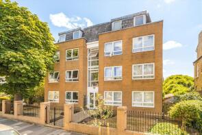 8, 23 27 Lincoln House, Acacia Road, London W3 6HB