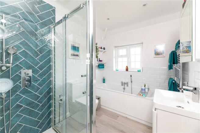 3 bed Semi-Detached for sale Image 11