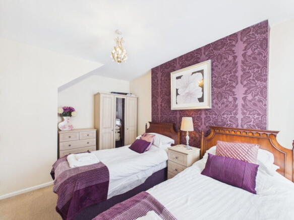 2 bed Apartment for sale Image 7