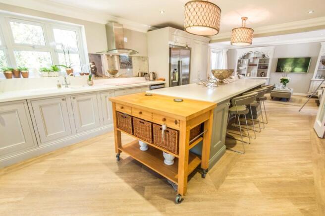 Kitchen/Breakfast