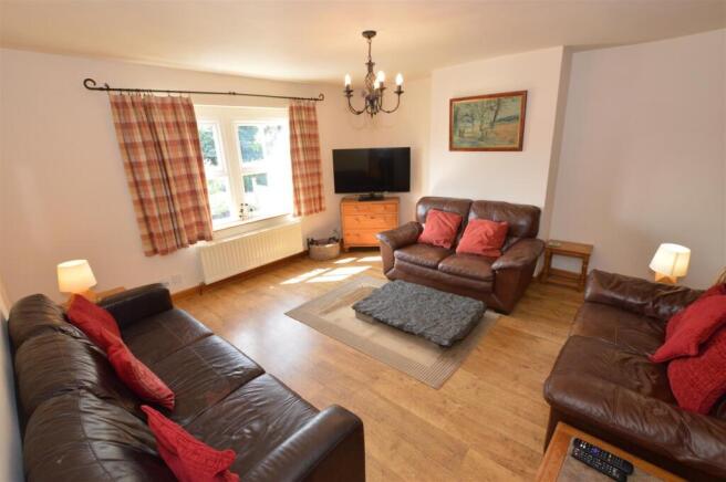 3 bed Cottage for sale Image 2