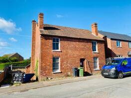 62, Old Eign Hill, Hereford HR1 1UA