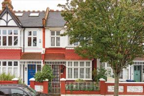 31, Rosedew Road, London W6 9ET