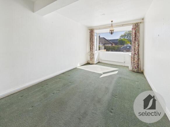 3 bed Semi-Detached Bungalow for sale Image 6