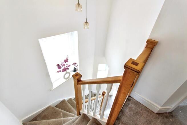 3 bed Detached for sale Image 11