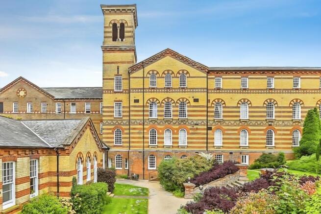 e77edeac-81dacf04...