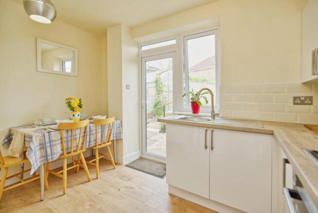 Kitchen/Dining Room