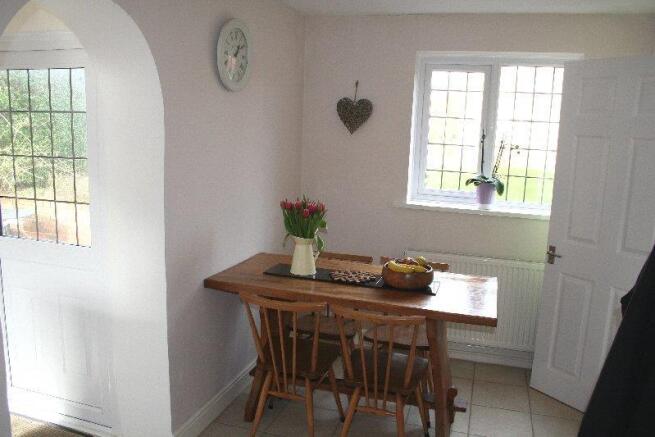 Dining Room.jpg