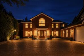 215, Plains Road, Nottingham NG3 5RF