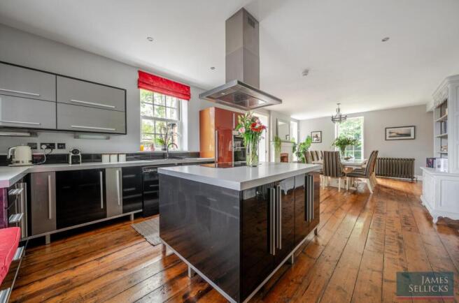 Open plan dining kitchen