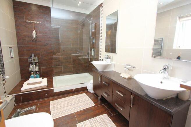 En-Suite to Bedroom One