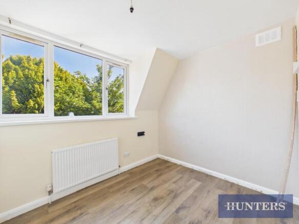 4 bed Semi-Detached for sale Image 12