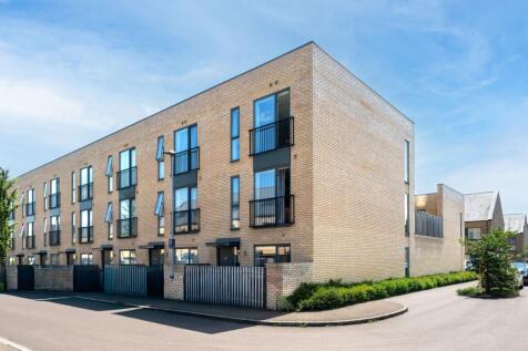 Clay Farm Drive, Trumpington, CB2