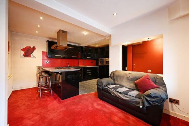 2 bed Terraced for sale Image 8