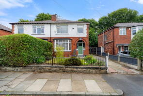11, Headlands Drive, Manchester M25 9YF