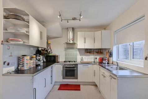 Commonside East, Mitcham, CR4