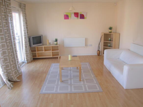 Photo 01