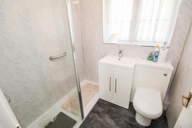 3 bed Semi-Detached for sale Image 11