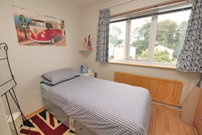 4 bed Detached for sale Image 12