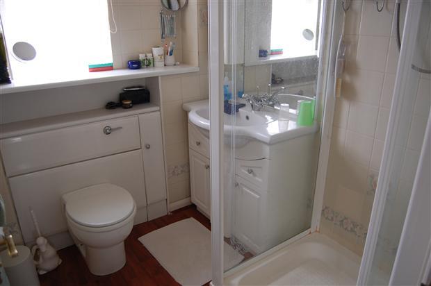 Master Ensuite