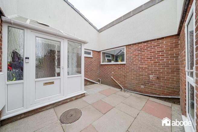 3 Elsworth Close-47.jpg