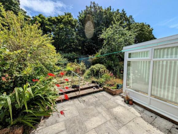 53 Kenilworth garden 1.jpg