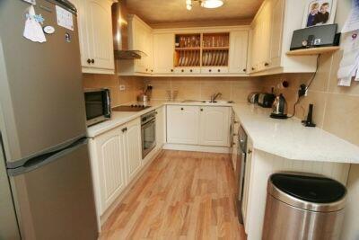Kitchen Area 2